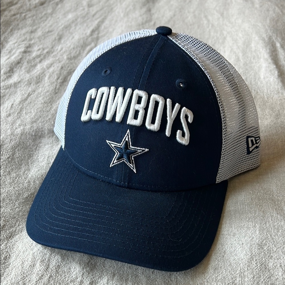 Cowboys Navy and White Cap